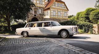 Chiếc Mercedes-Benz Limousine đời 1975 này có giá lên tới...62,6 tỷ đồng